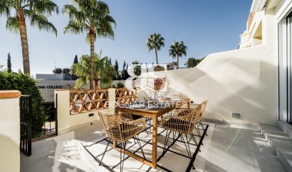 Stadthaus - Wiederverkauf - Marbella - Nueva Andalucía