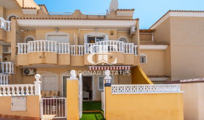 Stadthaus - Wiederverkauf - Orihuela Costa - Villamartín
