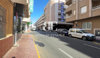 Stadthaus - Wiederverkauf - Torrevieja - Costa Blanca