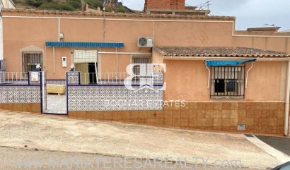 Townhouse - Resale - Cartagena -
                Cartagena