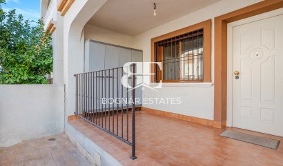 Townhouse - Resale - Daya Vieja -
                Daya Vieja