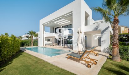 Villa - Herverkoop - Estepona - El Paraíso