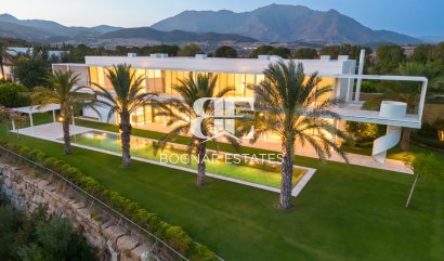 Villa - Herverkoop -
                Malaga - MM-54556