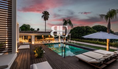 Villa - Herverkoop - Marbella - Nueva Andalucía