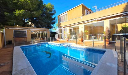 Villa - Herverkoop - Torrevieja - Cabo Cervera