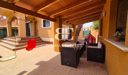 Villa - Herverkoop - Torrevieja -
                Costa Blanca