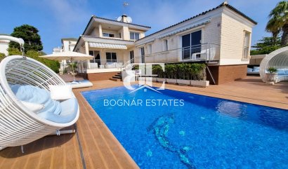 Villa - Herverkoop - Torrevieja - La Mata