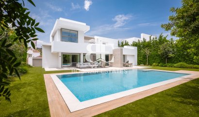 Villa - Nieuwbouw - El Paraíso - El Paraíso