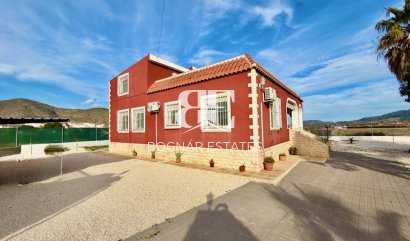 Villa - Resale - Hondón de los Fráiles - Hondón de los Fráiles