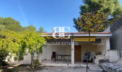 Villa - Resale - Sax -
                Sax
