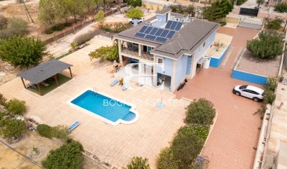 Villa - Wiederverkauf - Alicante - Rebolledo