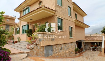 Villa - Wiederverkauf - Benidorm - Rincón de Loix