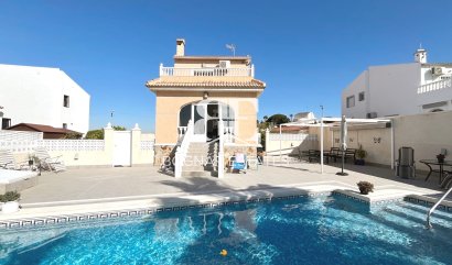 Villa - Wiederverkauf - Benijofar - Monte Azul