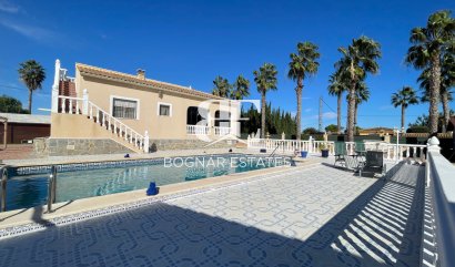 Villa - Wiederverkauf - Catral - Catral