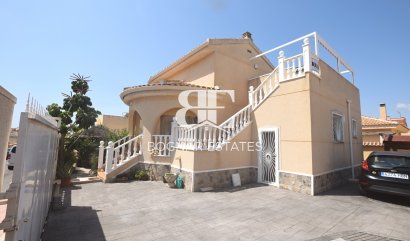 Villa - Wiederverkauf - Ciudad Quesada - Rojales