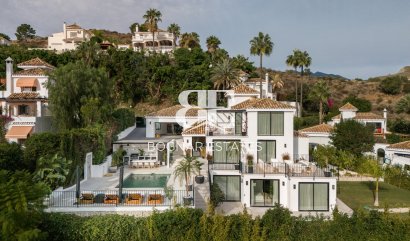 Villa - Wiederverkauf - Marbella - Los Naranjos de Marbella