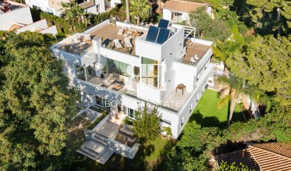 Villa - Wiederverkauf - Marbella - Nueva Andalucía