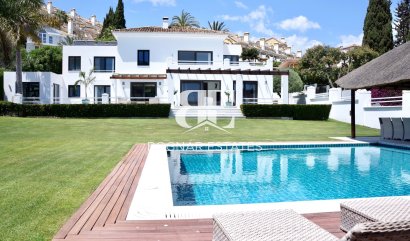 Villa - Wiederverkauf - Marbella - Nueva Andalucía