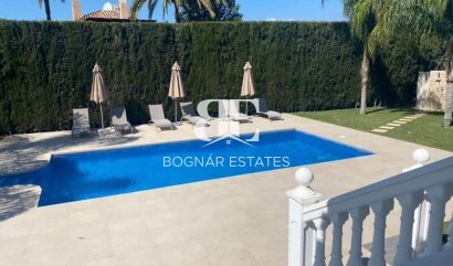 Villa - Wiederverkauf - Marbella - Nueva Andalucía
