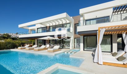 Villa - Wiederverkauf - Marbella - Nueva Andalucía