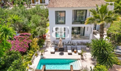 Villa - Wiederverkauf - Marbella - Nueva Andalucía