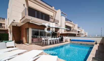 Villa - Wiederverkauf - Orihuela Costa - Villamartín