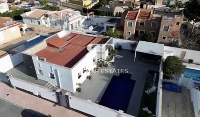 Villa - Wiederverkauf - Rojales - Ciudad Quesada