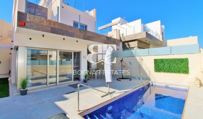 Villa - Wiederverkauf - Villamartín - Villamartín