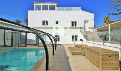 Villa - Wiederverkauf - Villamartín - Villamartín