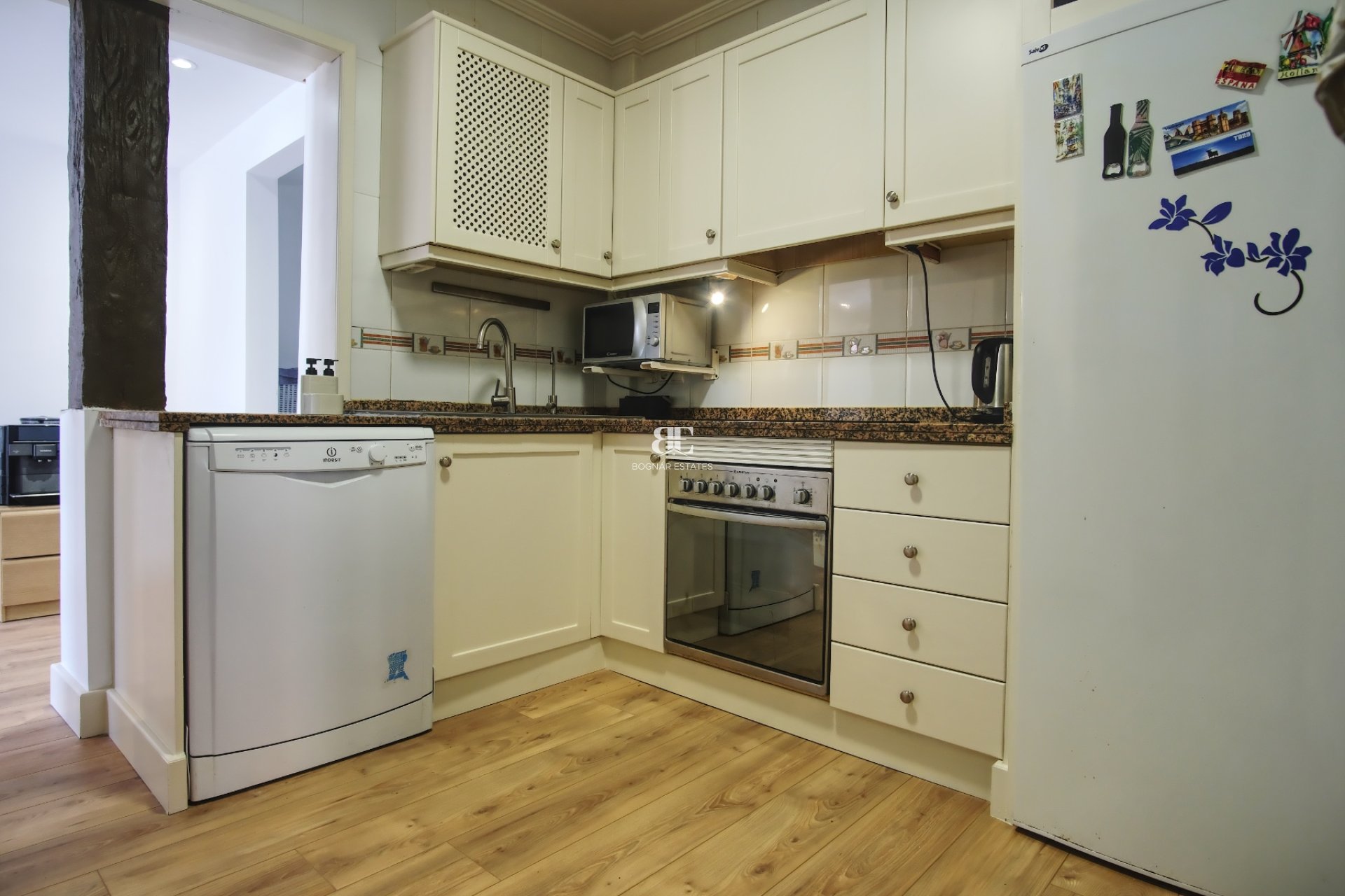 Wiederverkauf - 4. Semi-detached villa -
Orihuela Costa - Costa Blanca South