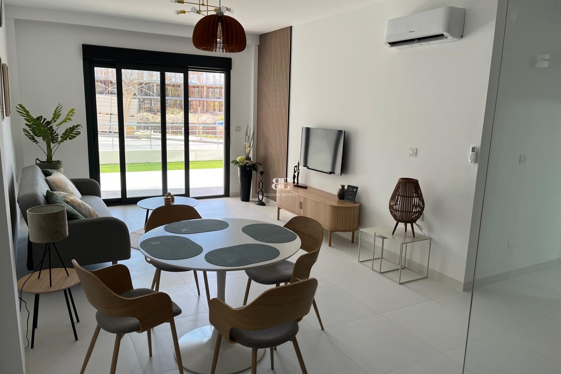 Wiederverkauf - A. Apartment / flat -
San Miguel de Salinas