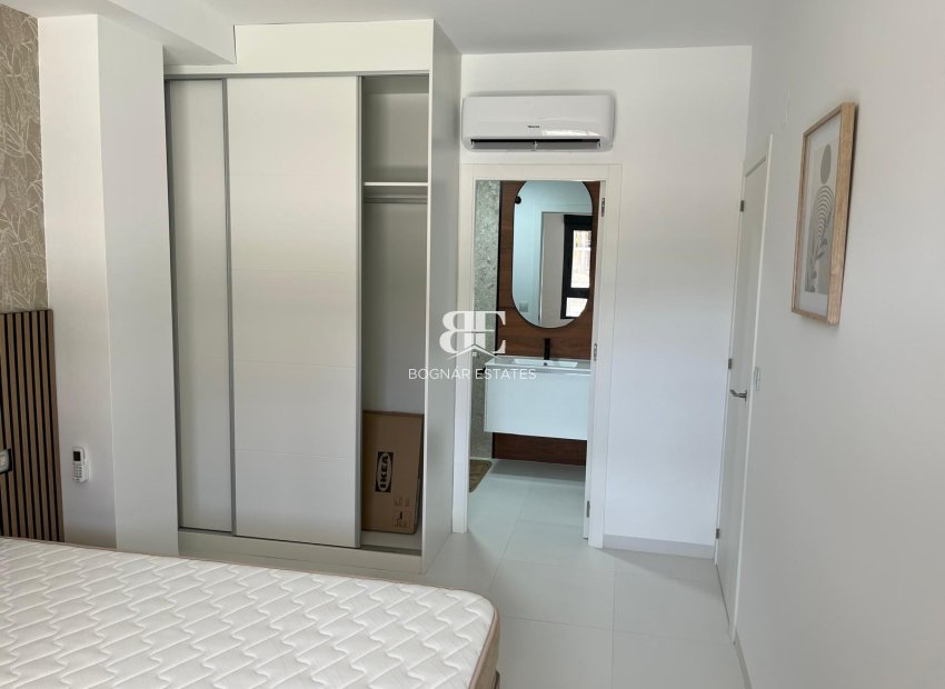 Wiederverkauf - A. Apartment / flat -
San Miguel de Salinas