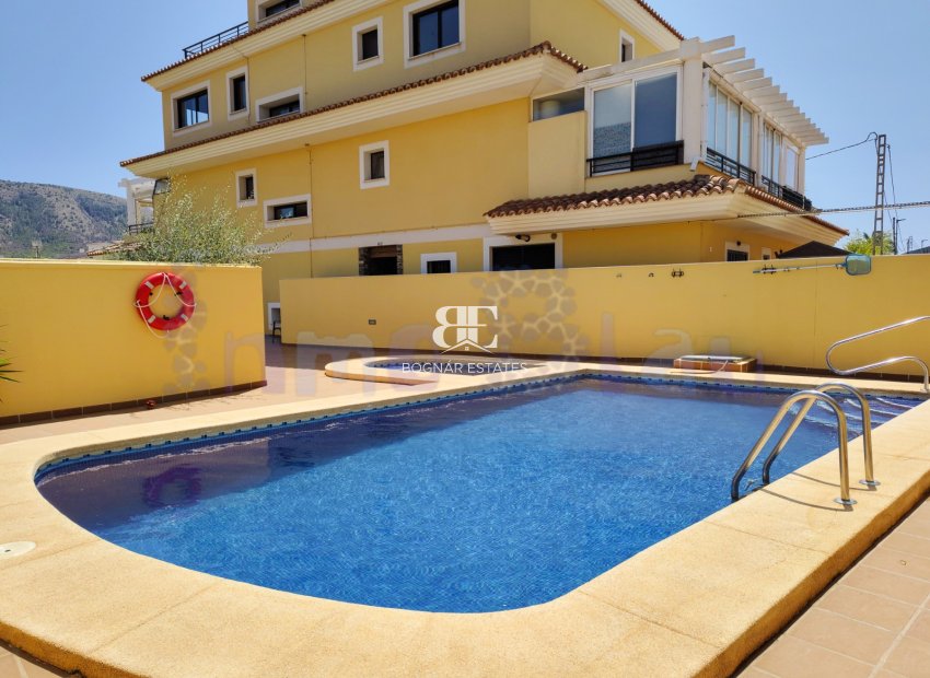 Wiederverkauf - apartment -
Albir