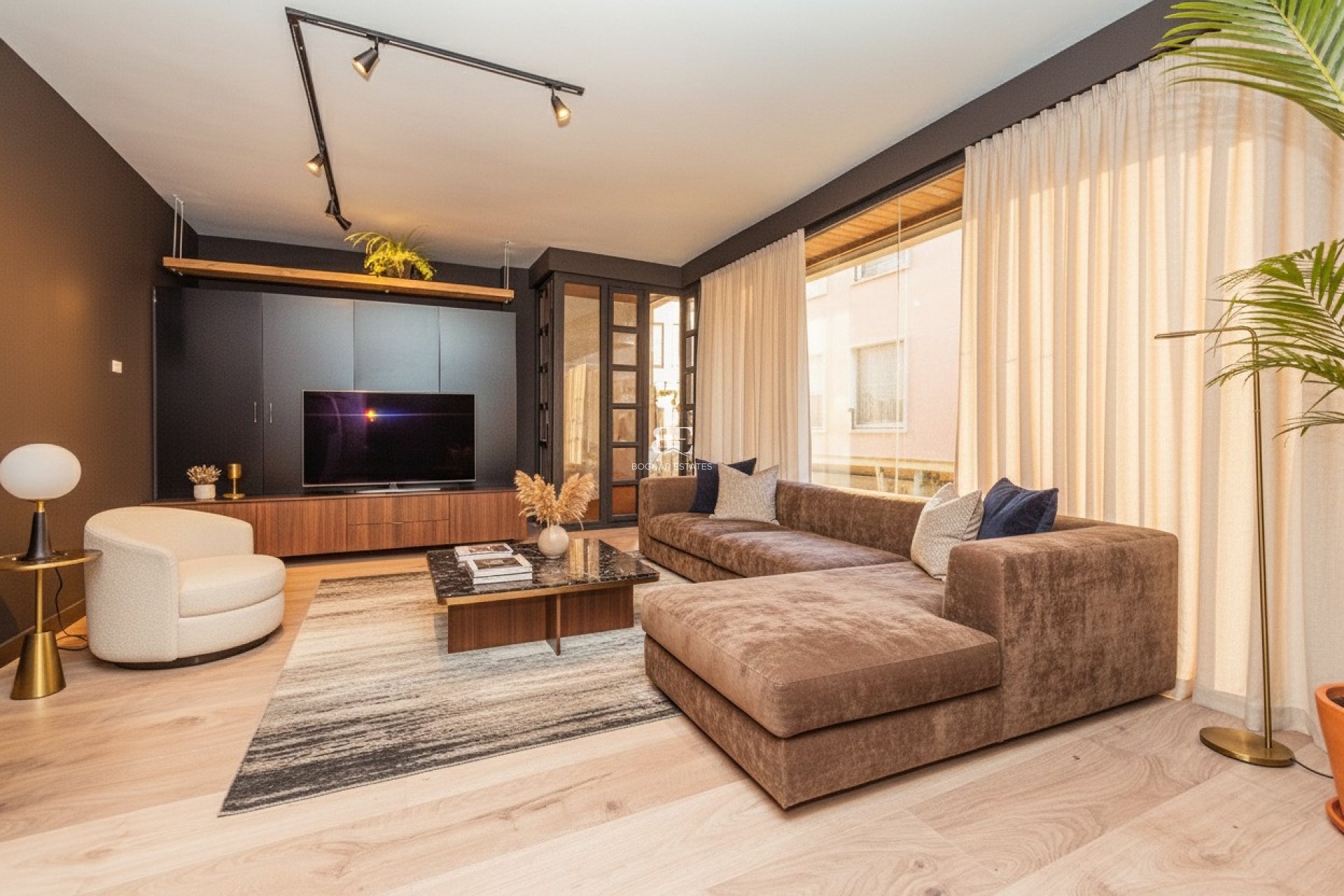 Wiederverkauf - apartment -
Alicante - Alicante centro