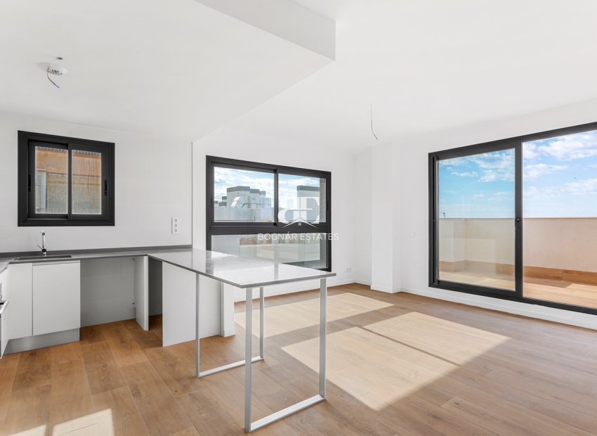 Wiederverkauf - apartment -
Alicante - Benalua