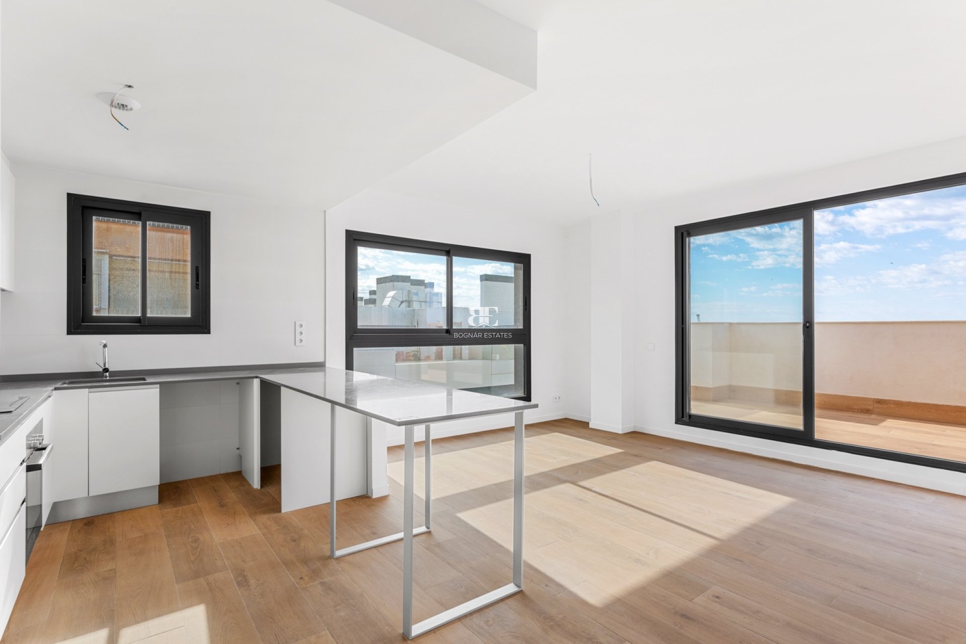 Wiederverkauf - apartment -
Alicante - Benalua
