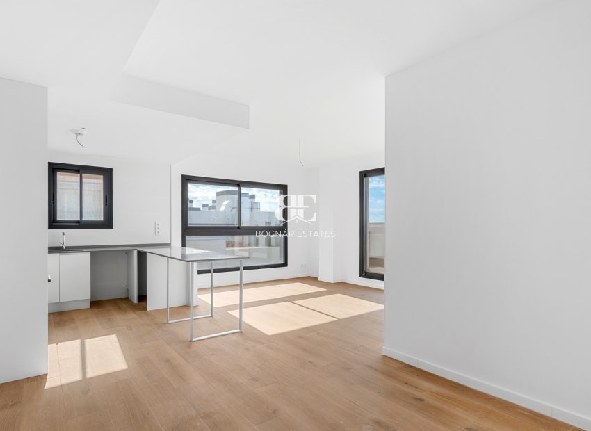 Wiederverkauf - apartment -
Alicante - Benalua