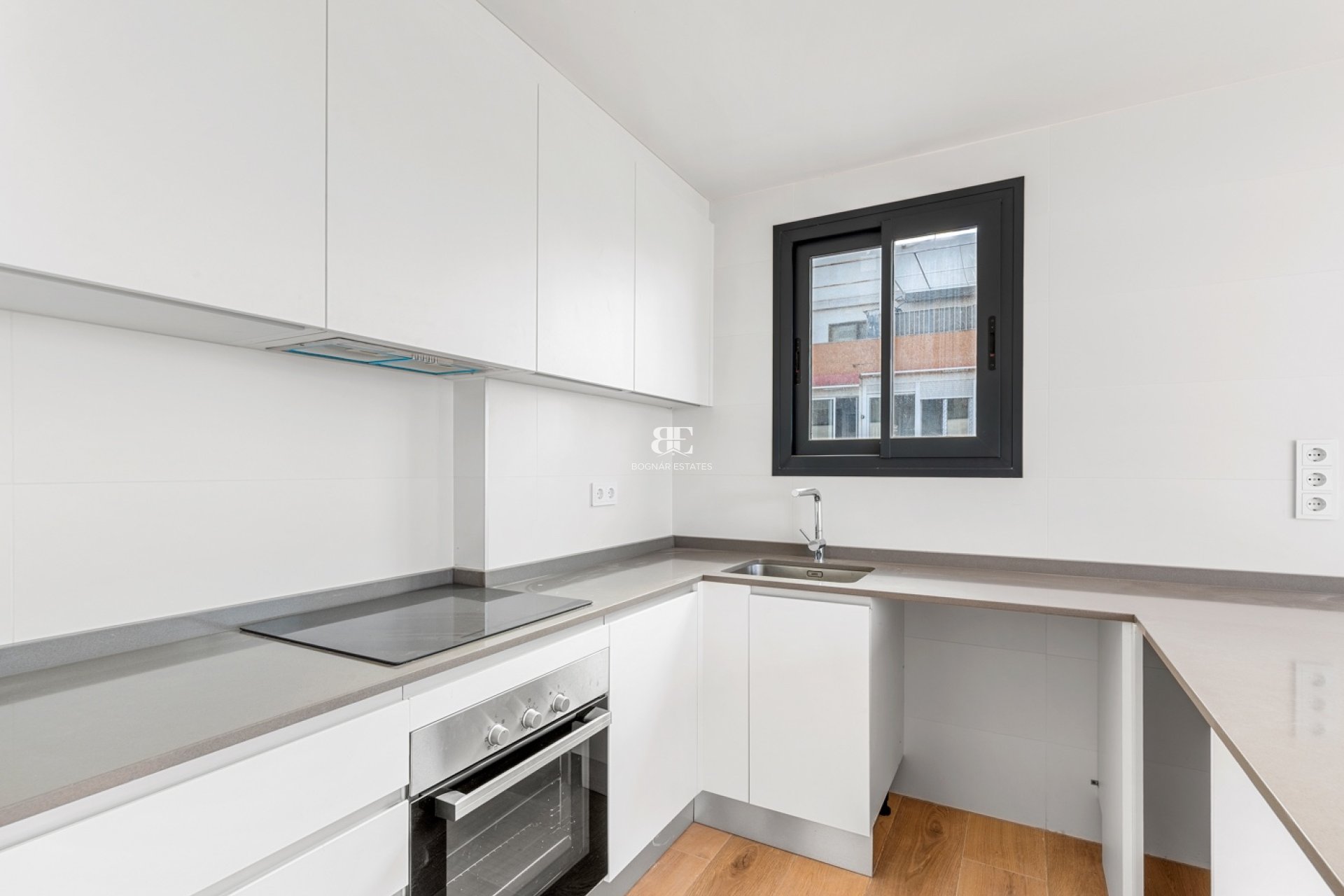 Wiederverkauf - apartment -
Alicante - Benalua
