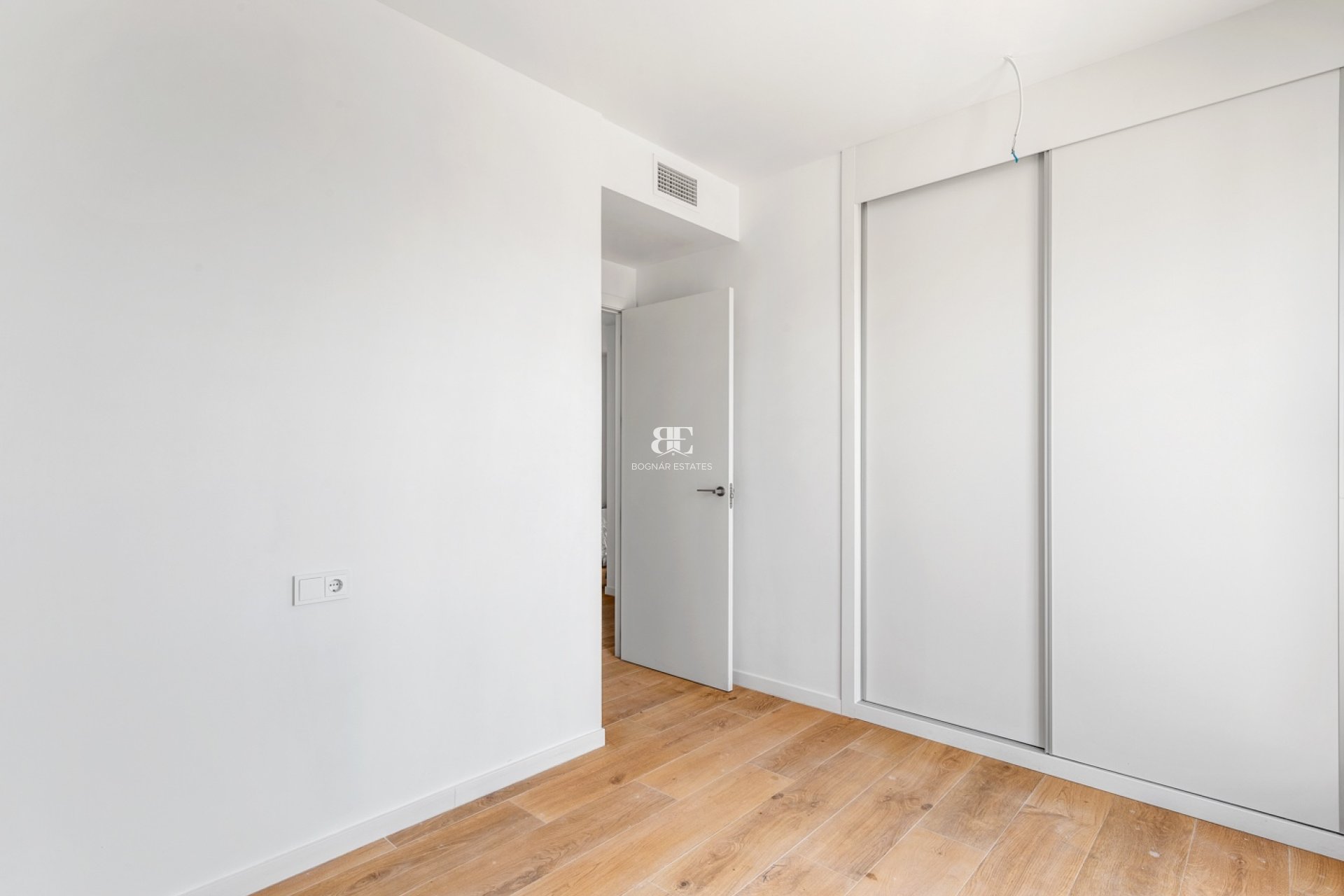 Wiederverkauf - apartment -
Alicante - Benalua