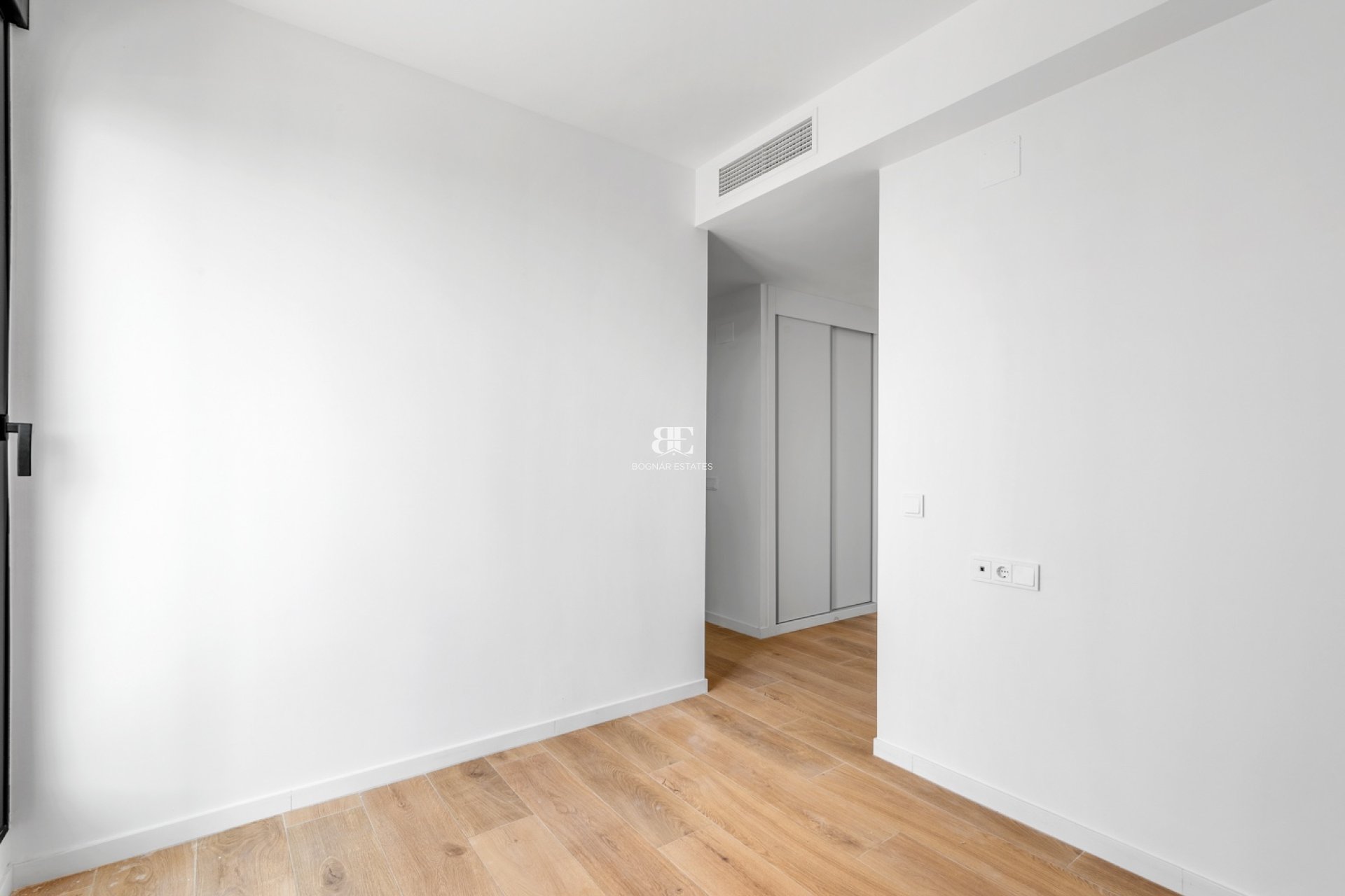 Wiederverkauf - apartment -
Alicante - Benalua