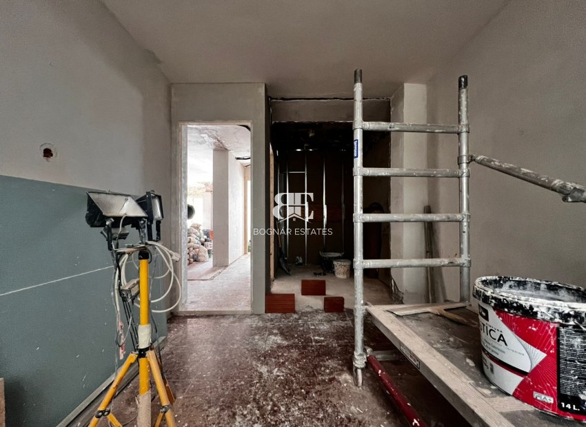 Wiederverkauf - apartment -
Alicante - Benalua