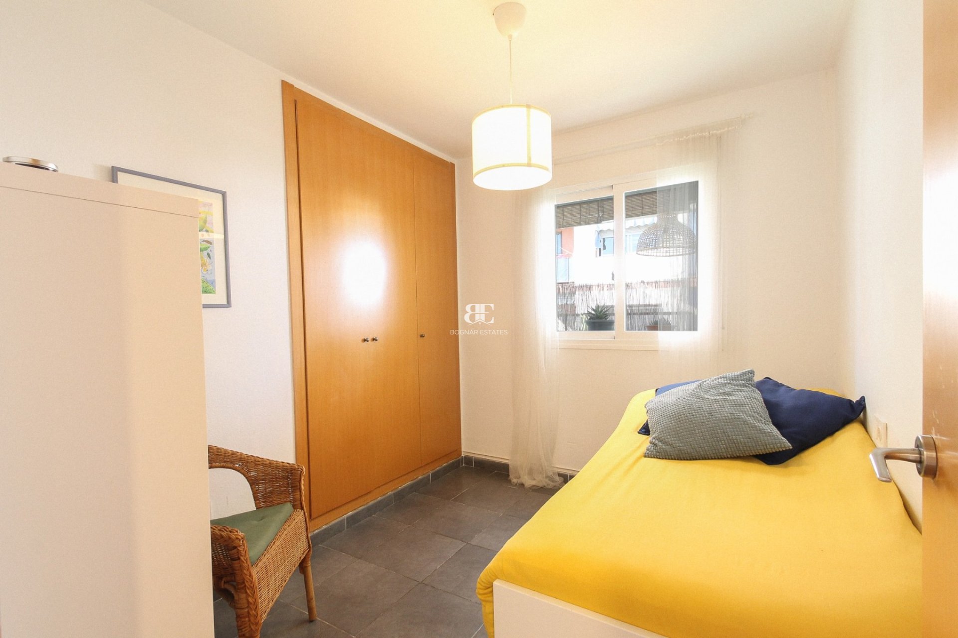 Wiederverkauf - apartment -
Alicante - Carolinas Altas