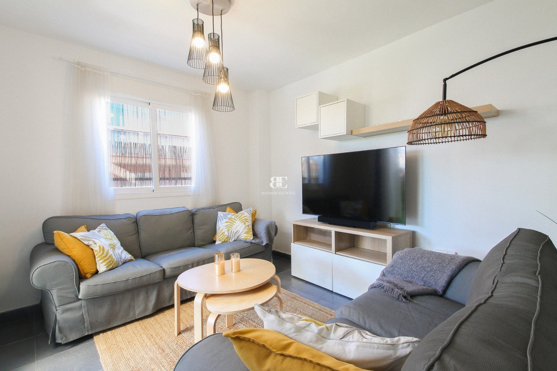 Wiederverkauf - apartment -
Alicante - Carolinas Altas