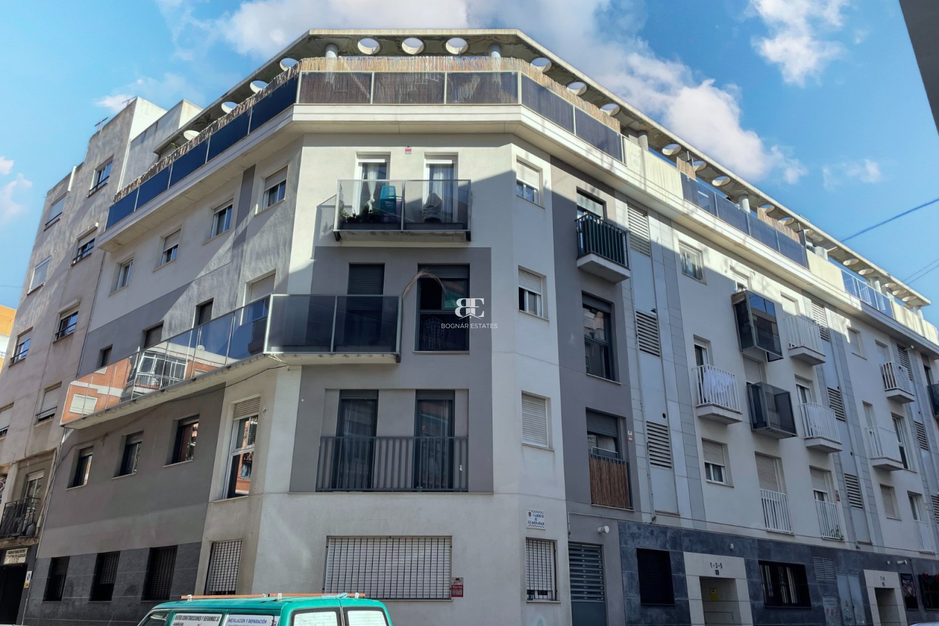 Wiederverkauf - apartment -
Alicante - Carolinas Altas