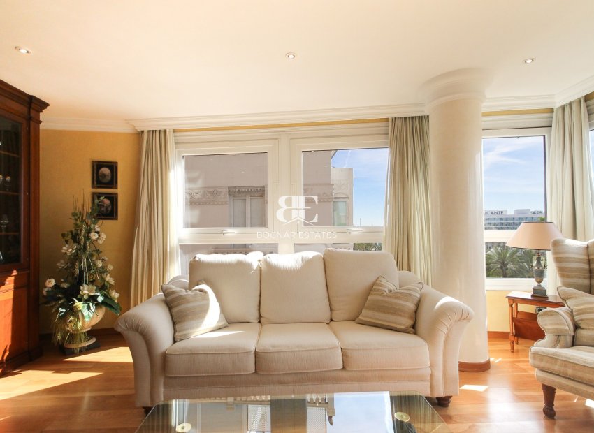 Wiederverkauf - apartment -
Alicante - Center