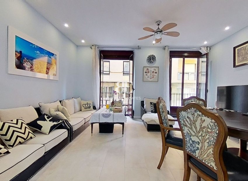 Wiederverkauf - apartment -
Alicante - Center