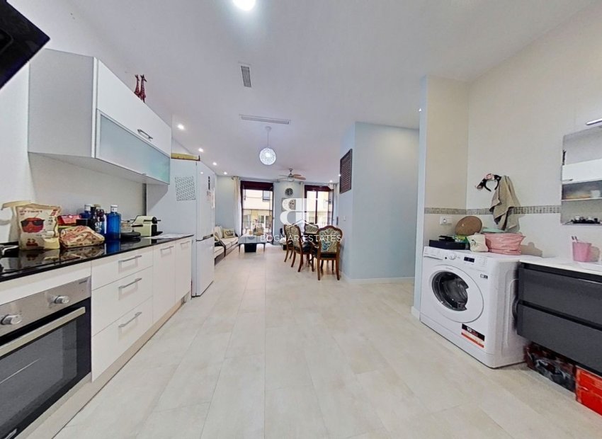 Wiederverkauf - apartment -
Alicante - Center