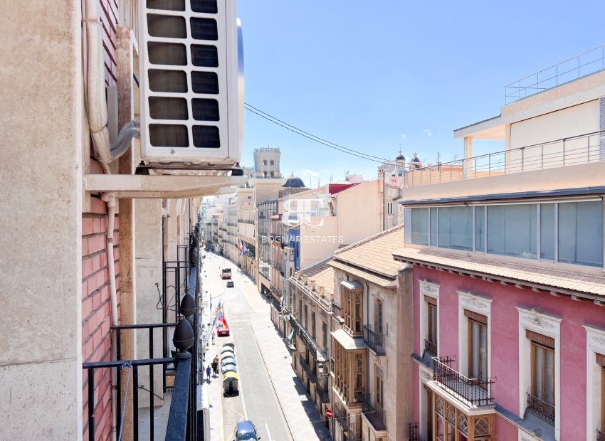 Wiederverkauf - apartment -
Alicante - Center