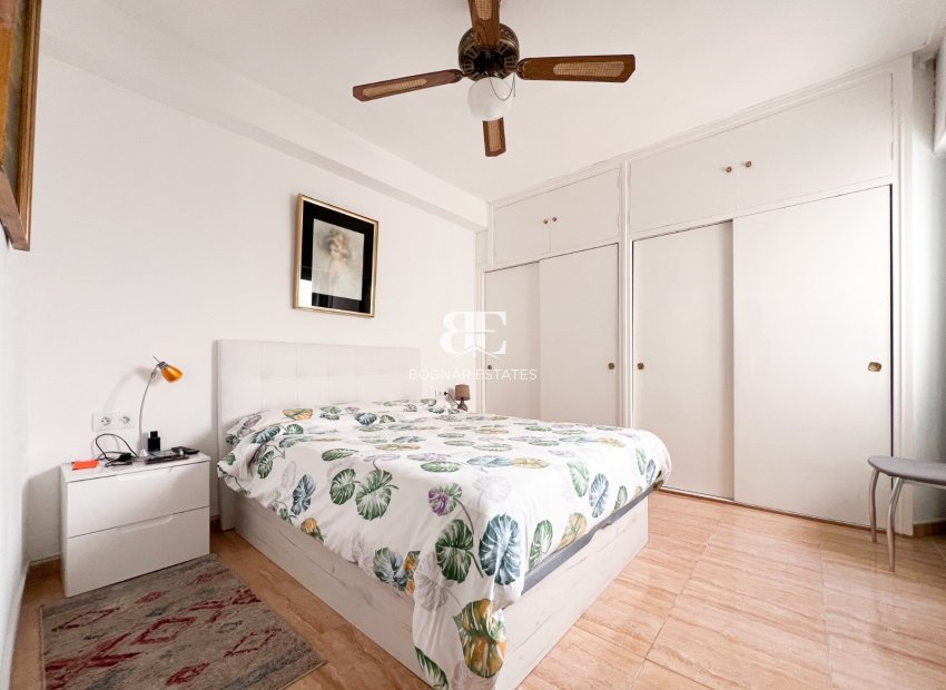 Wiederverkauf - apartment -
Alicante - Center