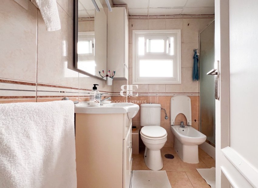 Wiederverkauf - apartment -
Alicante - Center